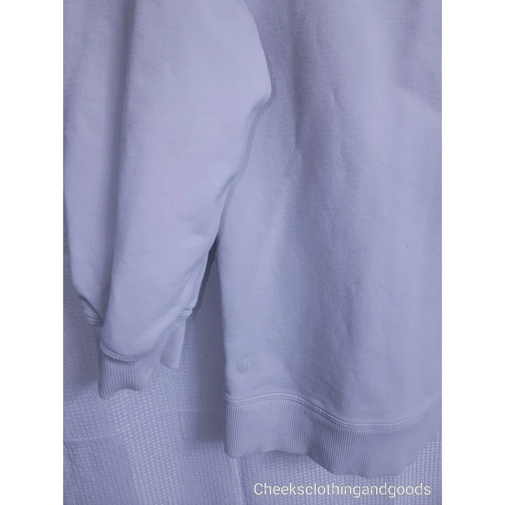 Lululemon 10 LA Asymmetrical-Cut-Out Crew Vapor  W3ET1S